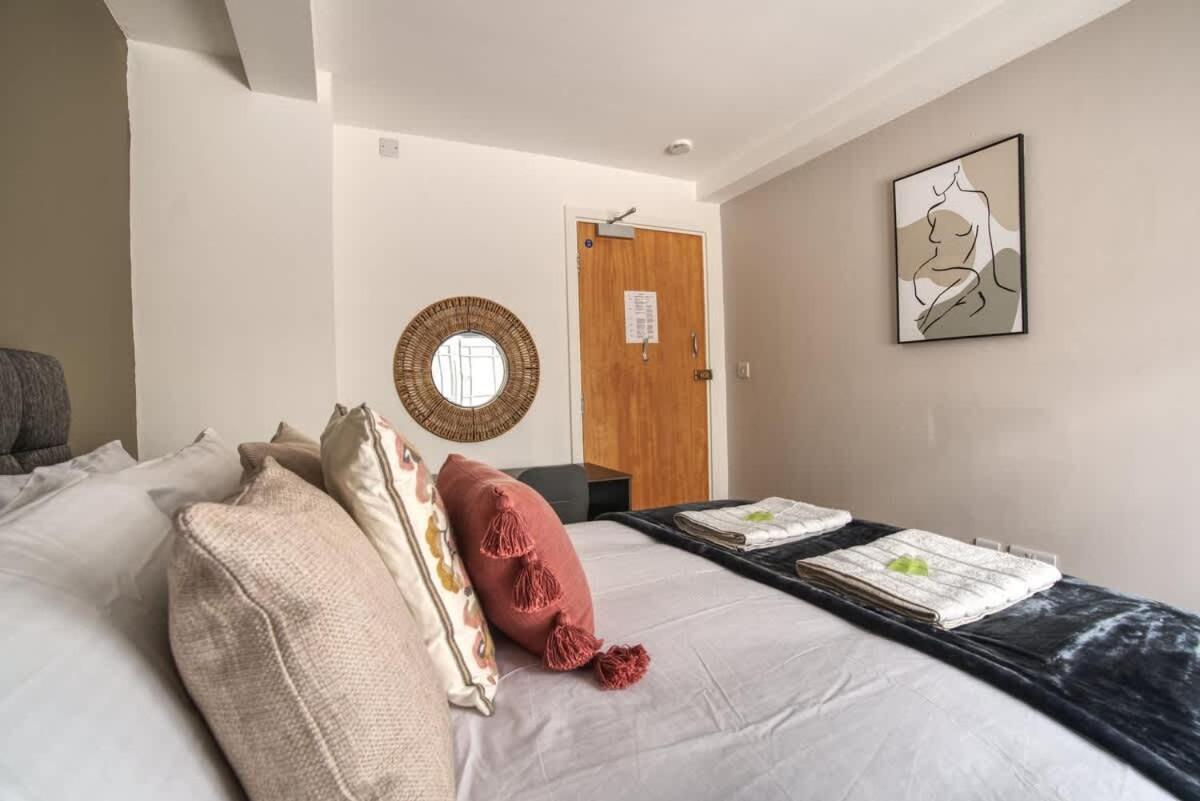 שפילד 2Br City Centre Apt, Self Check In, Wifi, By Derbnb מראה חיצוני תמונה