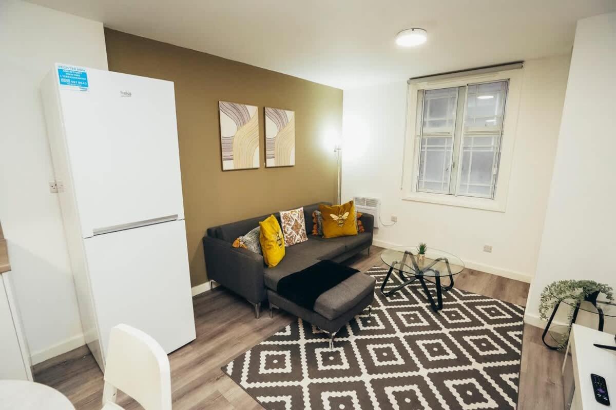 שפילד 2Br City Centre Apt, Self Check In, Wifi, By Derbnb מראה חיצוני תמונה