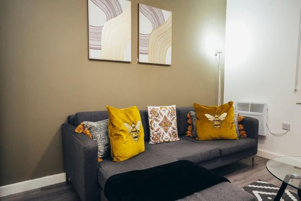שפילד 2Br City Centre Apt, Self Check In, Wifi, By Derbnb מראה חיצוני תמונה
