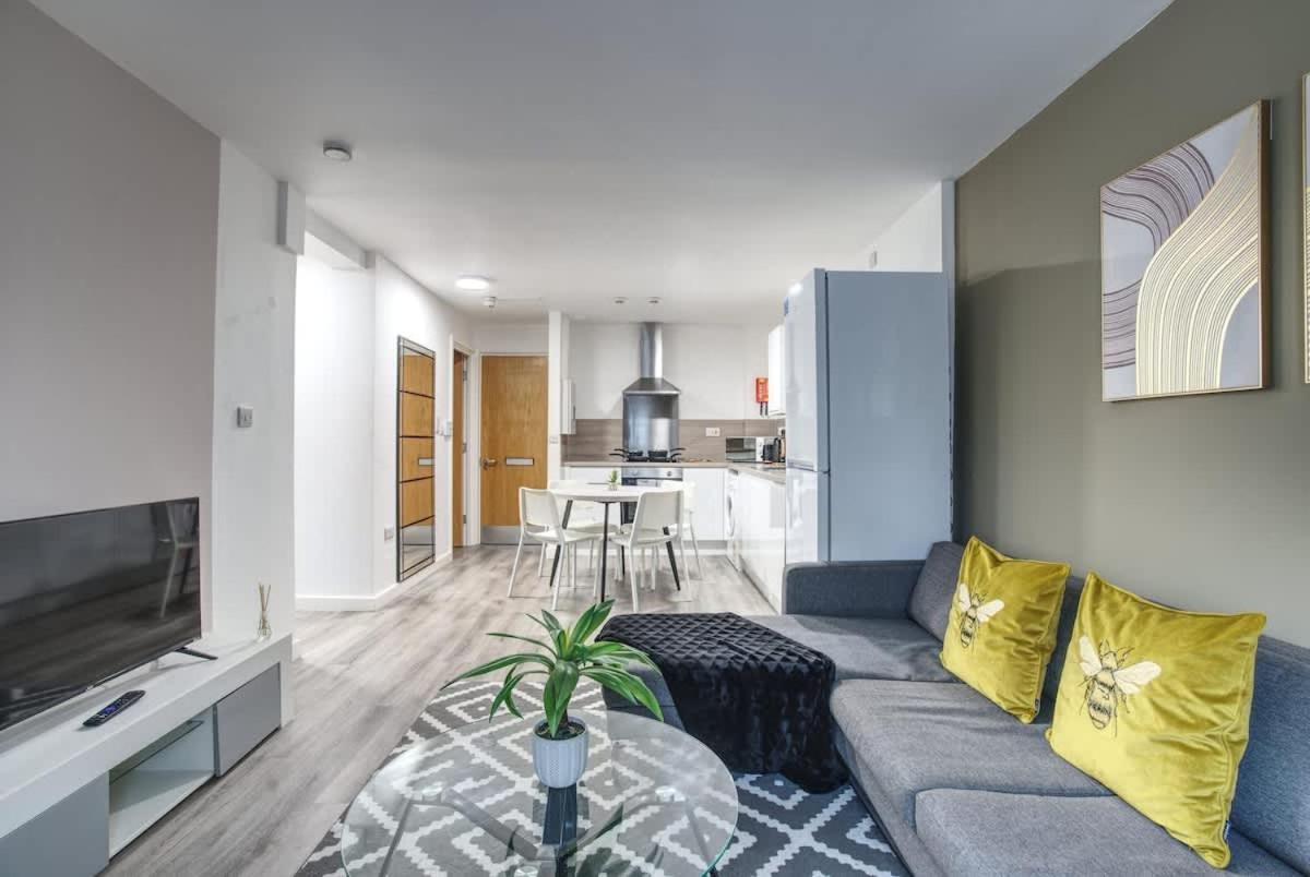 שפילד 2Br City Centre Apt, Self Check In, Wifi, By Derbnb מראה חיצוני תמונה